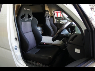 RECARO@SR-7F@GK100@BK/SIL@V[gq[^[t