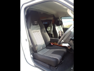 RECARO@LX-F@IN110@BK@A[Xg